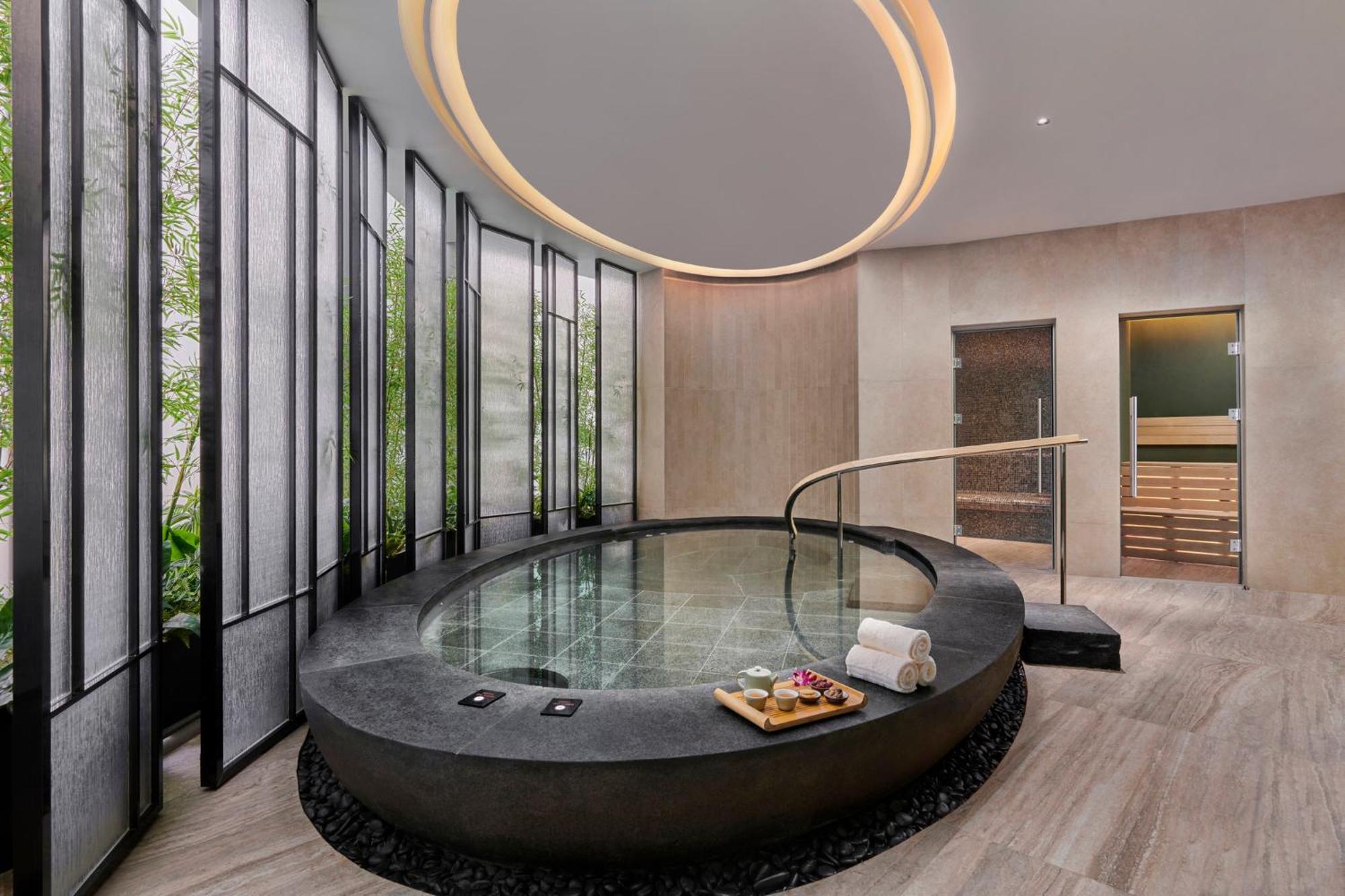 Hotel Mandarin Oriental Kanton Exterior foto
